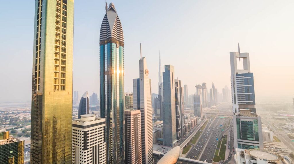 12 essential financial rules for expatriates to achieve success in the uae